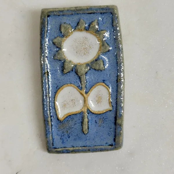 Vtg CUB Denmark Sunflower Tile Brooch Pin Blue Handmade MCM Ceramic Artisan - Image 3