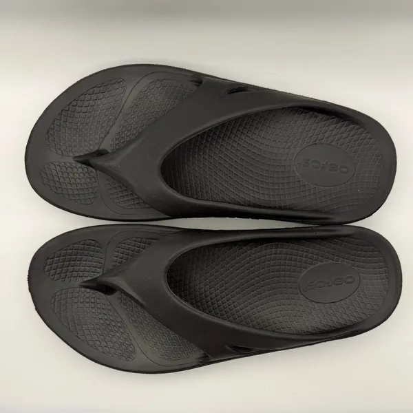 OOFOS Adults' OOriginal Recovery Black Flip‎ Flop Sandals Men’s 8 / Women’s 10 - Image 7