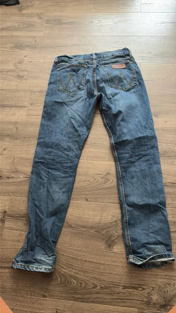 Wrangler Retro Slim Straight Jeans - Image 3