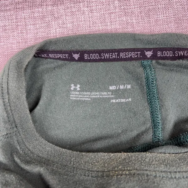 Under Armour HeatGear Shirt Womens Medium Green Outwork Competition Project Rock - Image 6