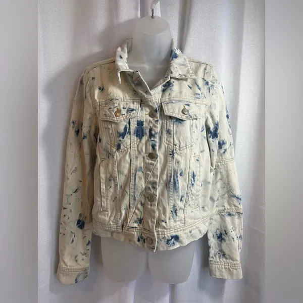 FREE People Rumors Denim Jacket in Jones Tie Dye Blue‎ Size Small EEUC 0436 - Image 6