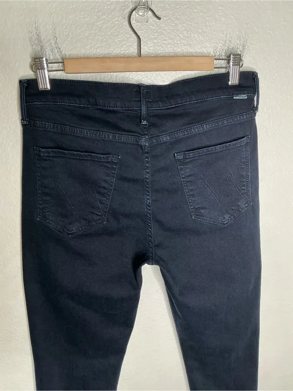 Mother Mid Rise Dazzler Ankle Fray jeans Holding Hands 32 - Image 10