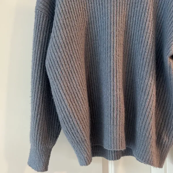 H&M Blue wool blend ribbed knit oversized sweater - Image 2