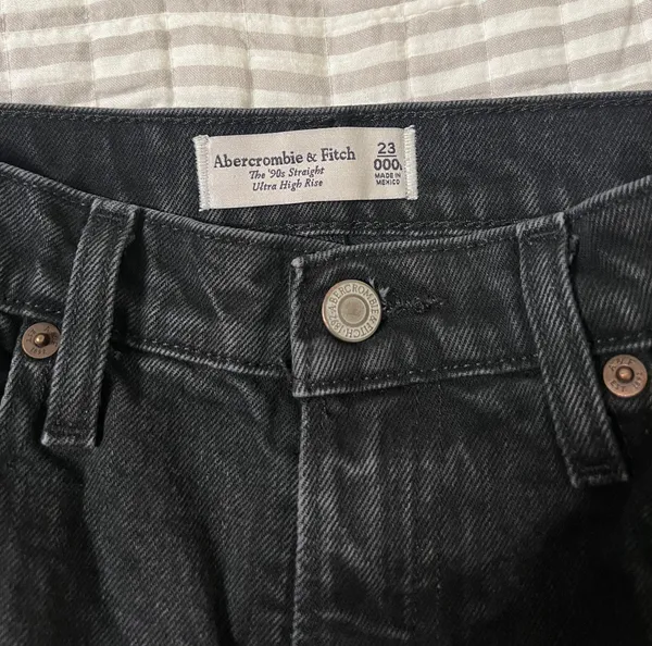Black Jeans - Image 5