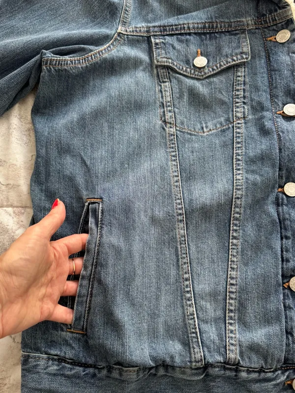 GAP Icon Light Blue Sherpa-Trim Denim Jacket, size 2XL plus outdoor casual - Image 13