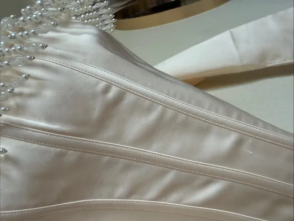 HOUSE‎ OF CB 'Aubrie' Vintage Cream Embellished Satin Corset With Sleeve NWOT S - Image 5