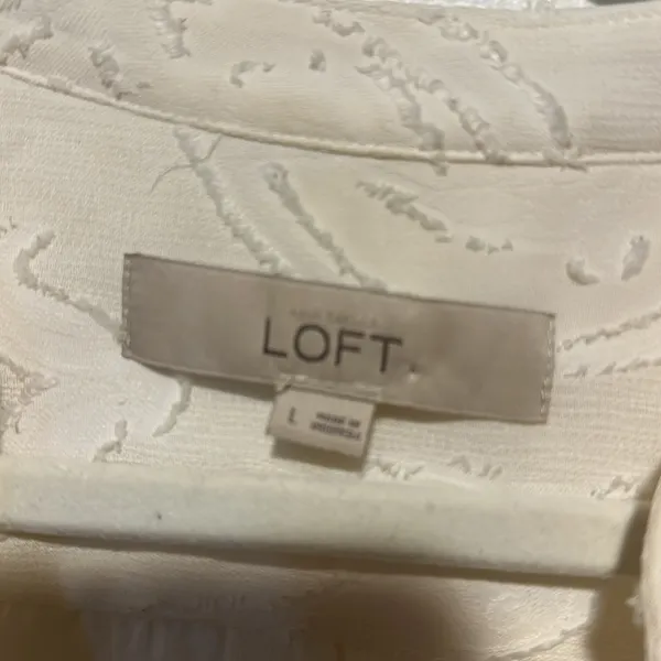 Loft ivory blouse size L - Image 3