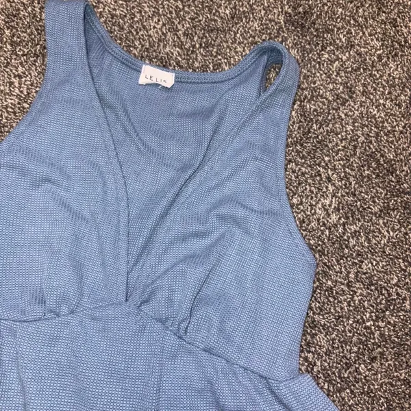 LE LIS BOUTIQUE tank top blue size Medium - Image 5