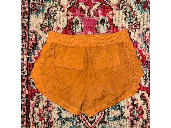 urban outfitters shorts - burnt orange - Image 4
