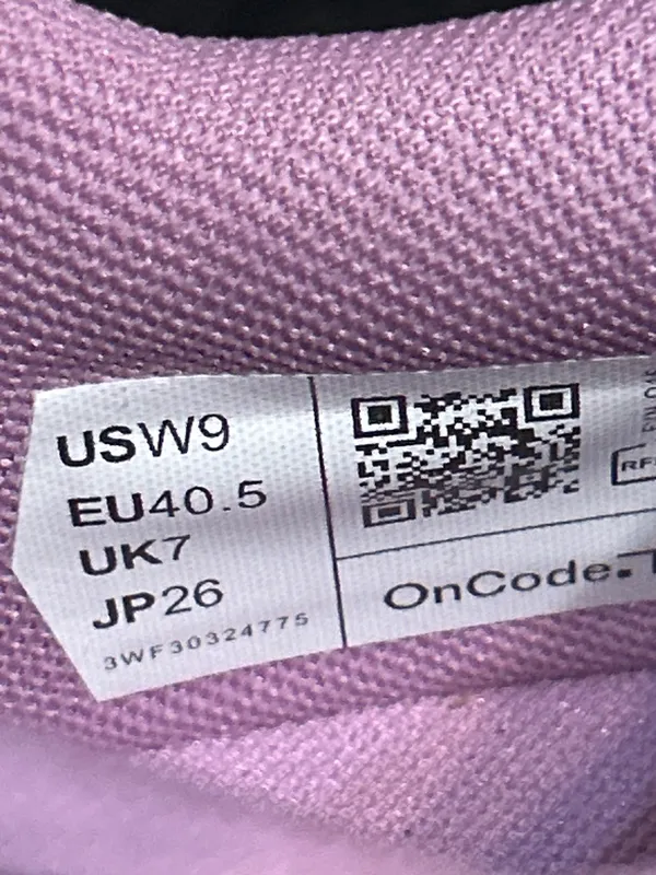 On CloudPULSE Next Sakura dew athletic training running shoes sneakers women’s 9 new - Image 3