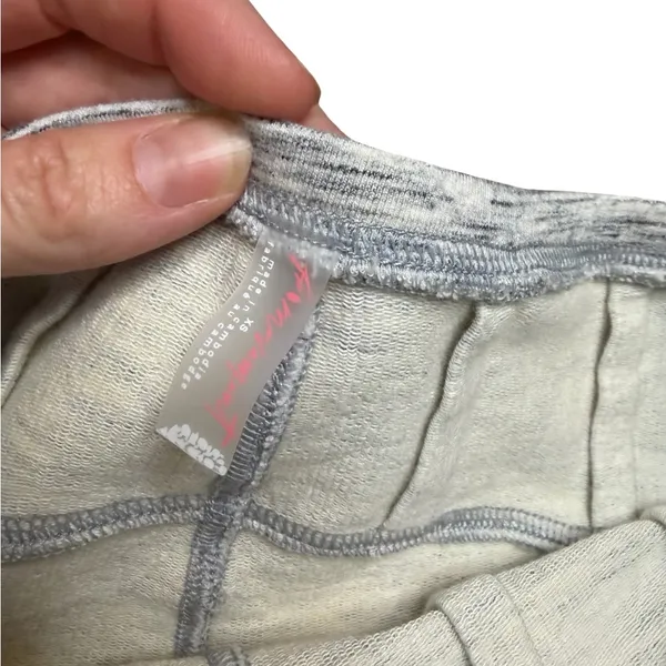 ✨ FREE PEOPLE Movement Contour Flare Pants Gray‎ XS NWT Athleisure ✨ - Image 4