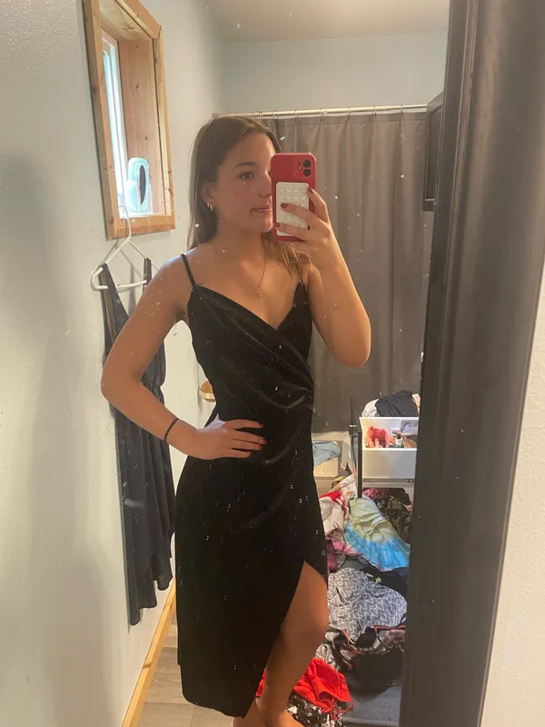 Missufe Long Sparkling Black Dress - Image 2
