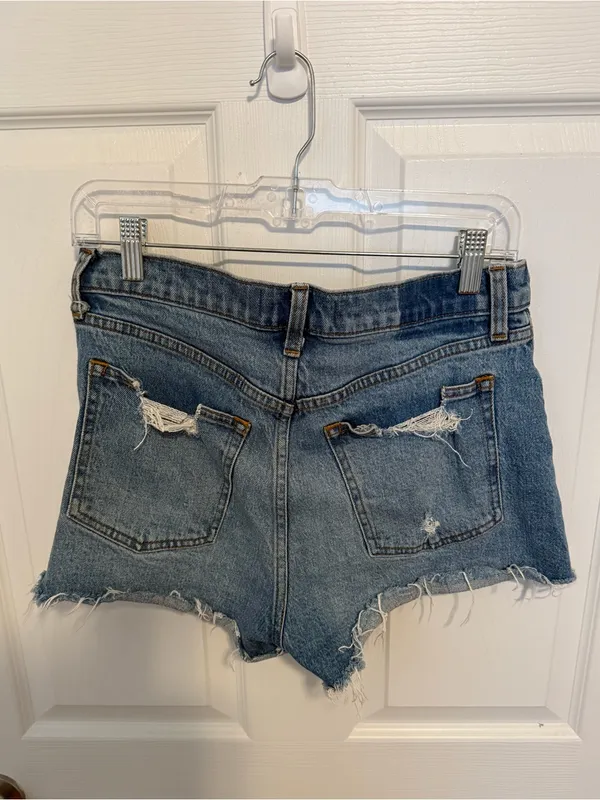 Abercrombie Size 6 Curve Love Mid Rise Shorts - Image 3