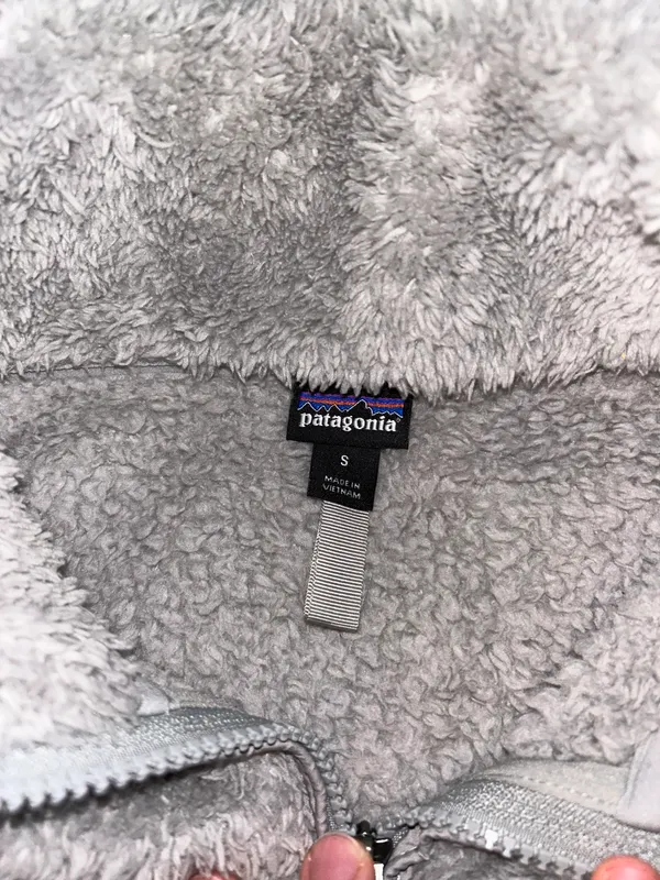 Patagonia Quarter Zip - Image 2