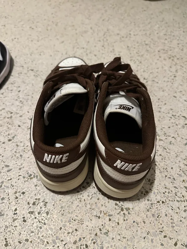 Nike Low Dunk Women’s Sneakers - Image 3