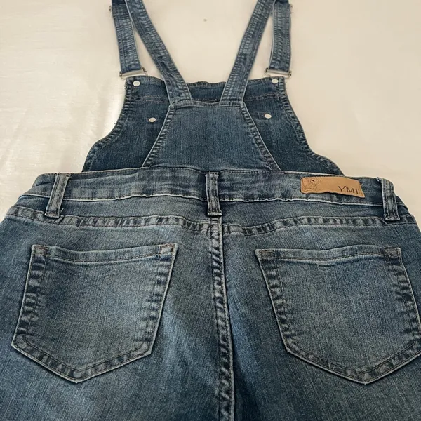✨ YMI Distressed Patch Bib Denim Overalls | Sz 9/M ✨ - Image 9