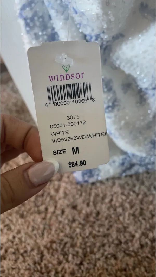 Windsor Hoco dress - Image 3