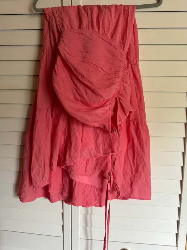 Lulus Chasing Sun Pink Tiered Keyhole Halter Midi Dress - Image 4