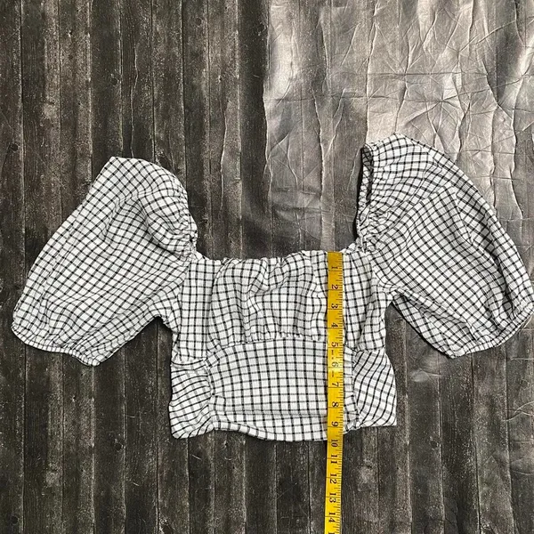 Bershka Plaid Gingham Crop Smocked Milkmaid Top Cottagecore Boho Peasant - Image 7