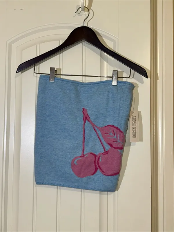 Derek Heart Ultrasoft Cherry Tube Top M NWT - Image 3