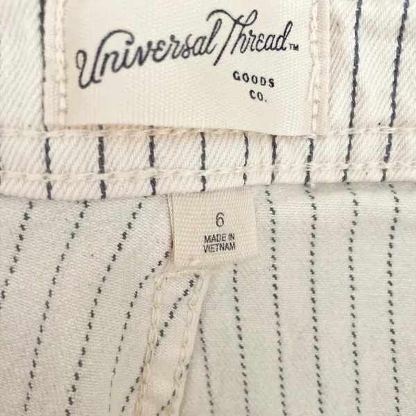 Universal Thread Womens‎ High Rise Sailor Shorts Cream Pinstripe Size 6 NWT - Image 6