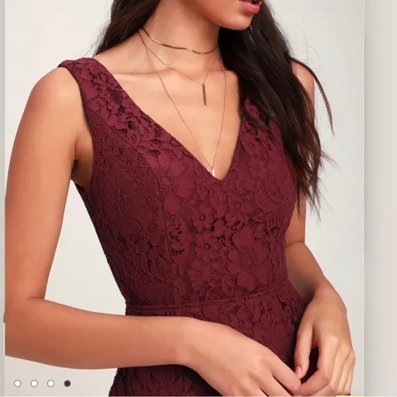 NWT Lulus Nevaeh Burgundy Lace Cutout Sleeveless Mini Dress SMALL‎ - Image 4