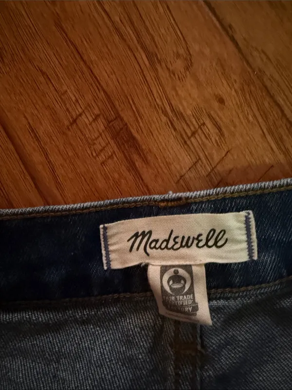 Madewell Dark Blue Wide-Leg Jeans with Raw Hem - Image 2