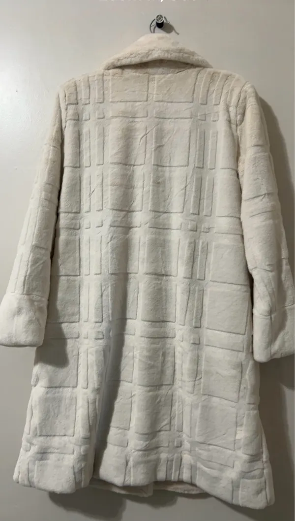 dennis basso ivory faux fur textured long coat women’s size s - Image 2