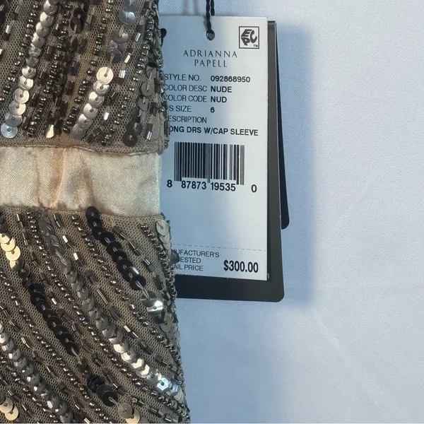 NWT Adrianna Papell Long Beaded‎ V-Neck Gown w/ Cap Sleeves & Waistband – Size 6 - Image 10