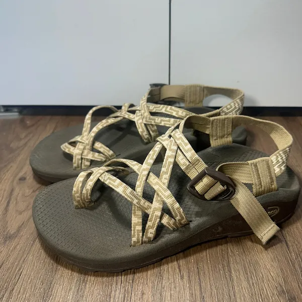 Chaco ZX/2 Cloud Sandals Womens 8 Brown Tan Strappy Toe Loop Adjustable Hiking - Image 4