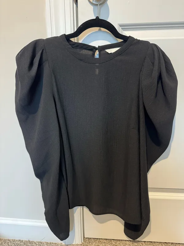 H&M Top Black Long Sleeve - Image 2