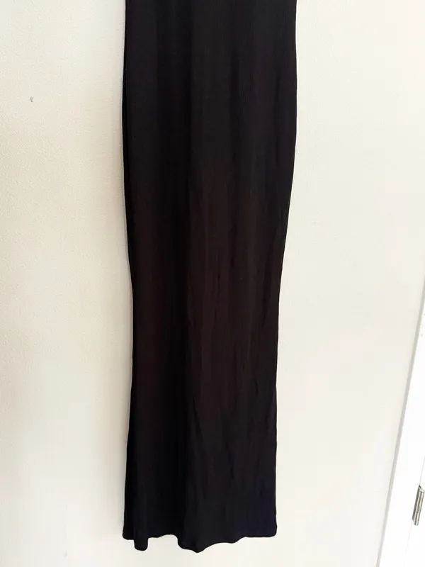 Popilush Built-In Shapewear Sleeveless Midi Dress - Black, size small - Image 5