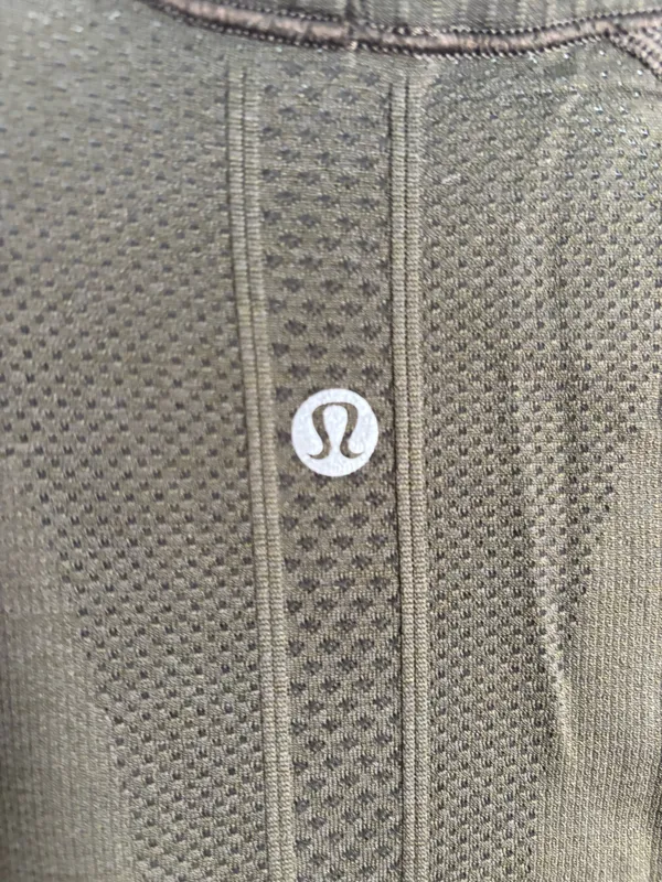 Lululemon Swiftly Tech Shirt 2.0 Hip Length Short Sleeve - Image 3