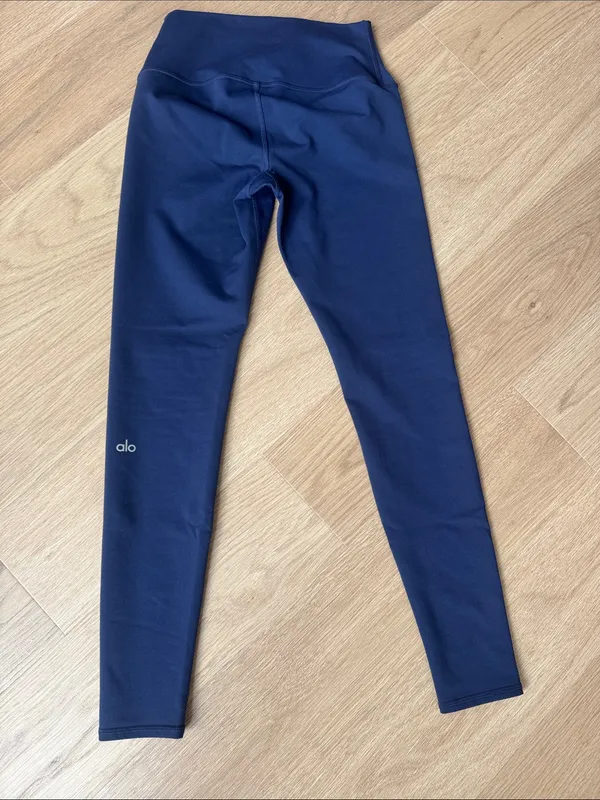 Alo airbrush leggings - Image 3