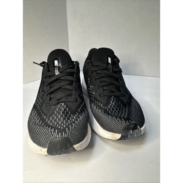 Nike Air Zoom Winflo 6 Women’s Size 8 Black White Running Shoes AQ8228-003 - Image 4
