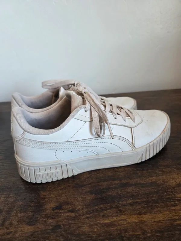 Puma Carina 2.0 White Sneaker Platform Tennis Prep Leather Sporty Athletic 7.5 - Image 3