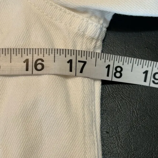 J. Crew Classic White Jean Jacket size Small 100%cotton sold out online - Image 10