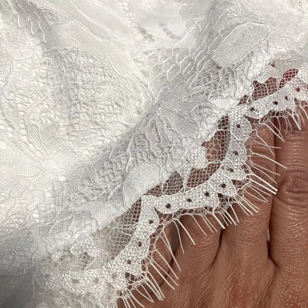 LULU's Bridal Wedding Floral Lace Chic Mermaid Trumpet Gown with Train NWOT - Image 6