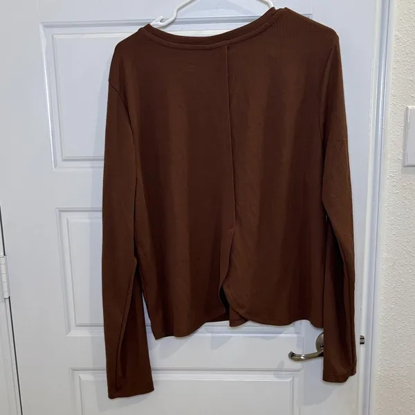 Freely Ribbed Performance Long Sleeve Top Brown XL Athleisure - Image 4