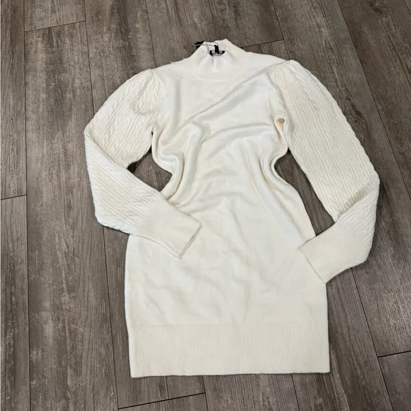 Steve Madden White Long Sleeve Sweater Dress - Image 5