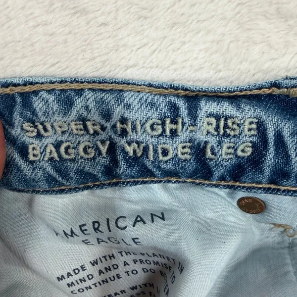 American Eagle 16 Jeans Super High Rise Baggy Wide Leg Raw Hem Blue Denim Grunge - Image 9