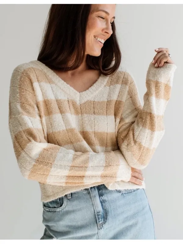 NEW CARLY JEAN LOS ANGELES CJLA Celeste Sweater Tan Cream Large - Image 2