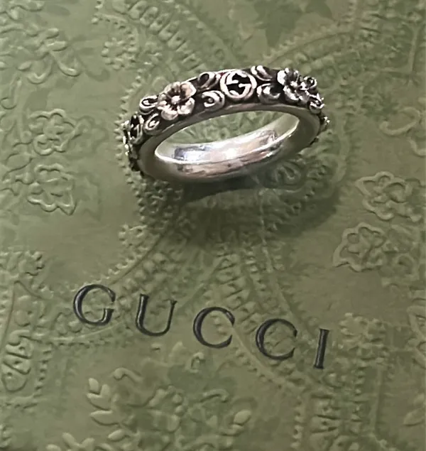 Interlocking G Flower Ring Ag925 - Image 7