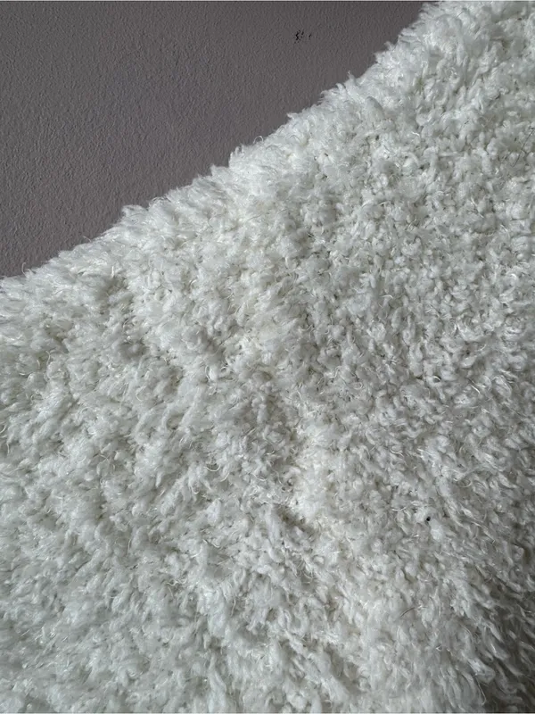 Skims Women’s Off White Ivory Teddy Bouclé Sherpa High Neck Fleece Size S/M - Image 5