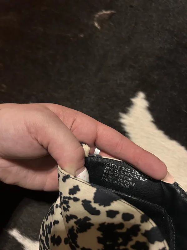 Cattle two stepper cowprint booties Multiple Size 10 - Image 3