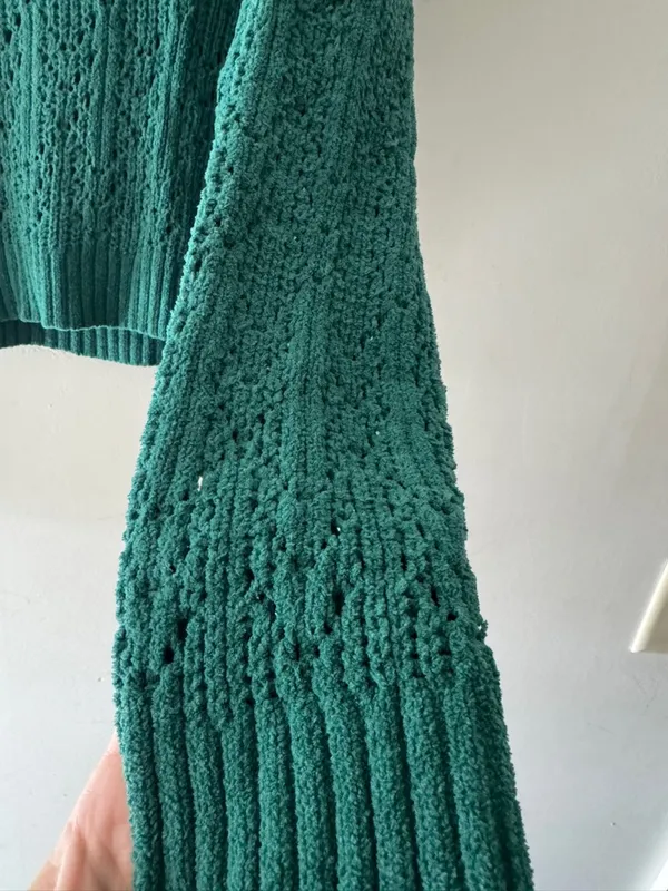 NEW!! American Eagle Green Open Knit Pointelle‎ Sweater - Image 6