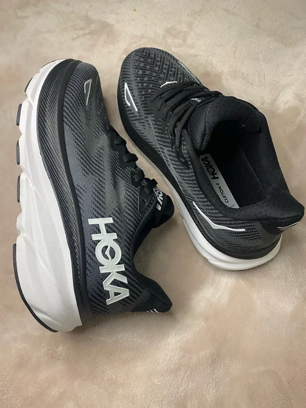 Hoka one one Clifton 9 sneakers shoes women size 6.5 - Image 5