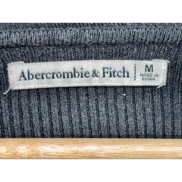 Abercrombie & Fitch Black Knit Long Sleeve Crop Top Blouse Sweater Womens Size M - Image 3