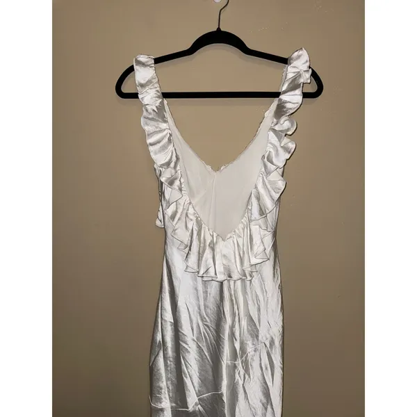 Here Comes the Sun White Satin NWT Ruffle Maxi Dress XS asymmetrical side slit Beach Wedding Chic - Image 5