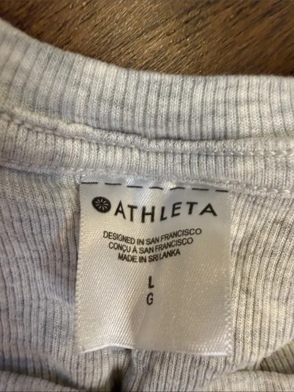 Athleta Light Heather Gray Long Sleeve Ribbed Top Size Large - C30-133 - Image 2